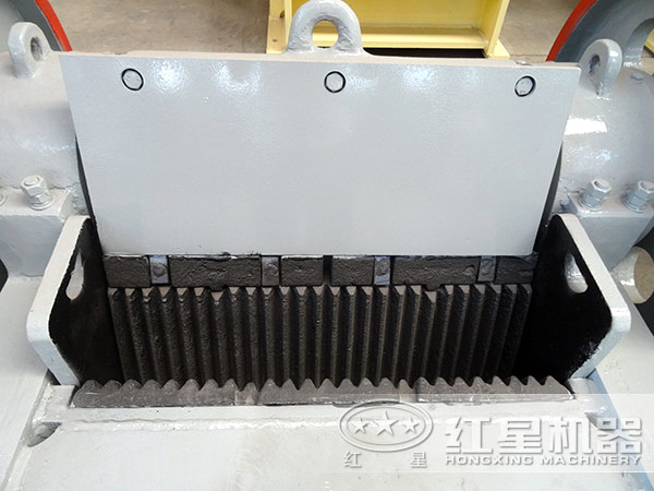 顎式破碎機結構部件